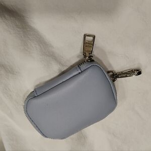 2@$21 deals...Clippable card pouch / Ear bud Case